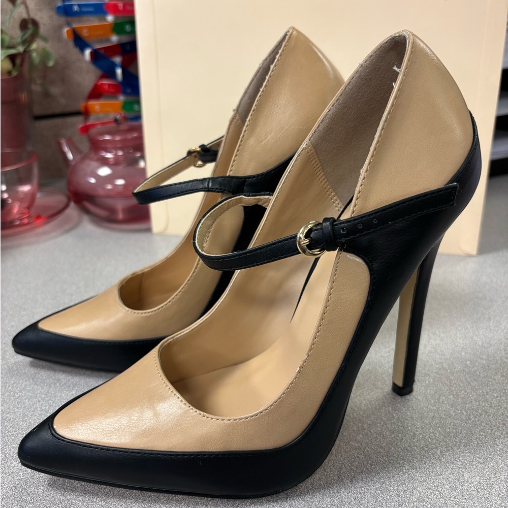 Shoe Dazzle - Mary Jane Pumps